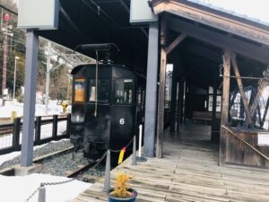 勝山駅 昔の列車